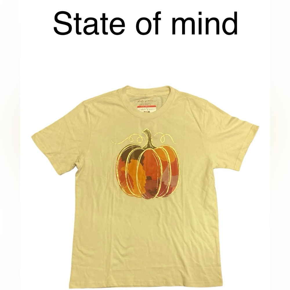 State of mind, size large plus o there sizes  pumpkin T-shirt tan color new with
